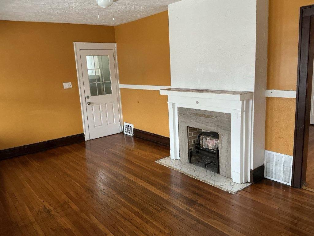 Apartment for rent at 3428 W 117th St #3430, Cleveland, OH 44111