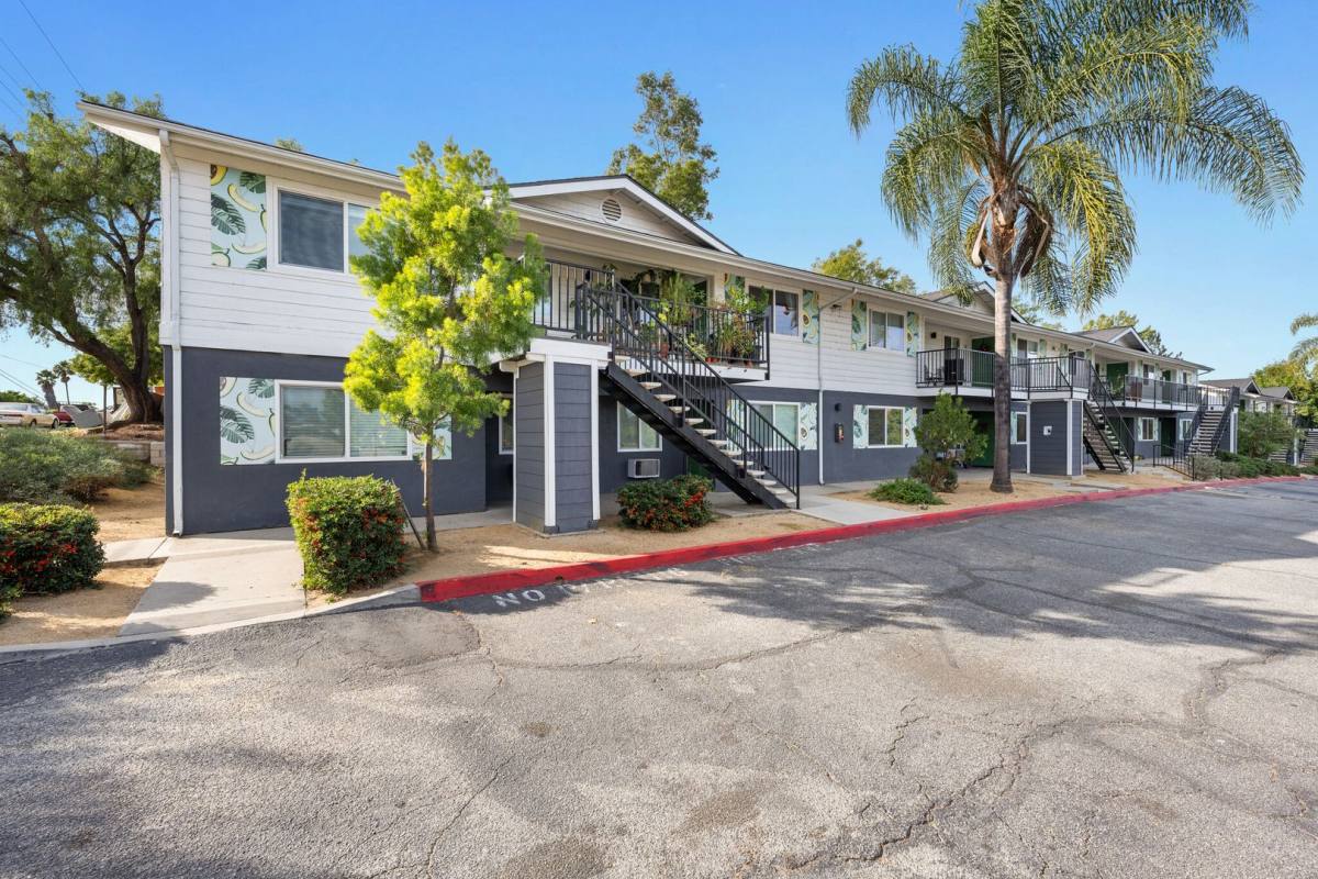 Apartment for rent at 303 W Clemmens Lane, Fallbrook, CA 92028
