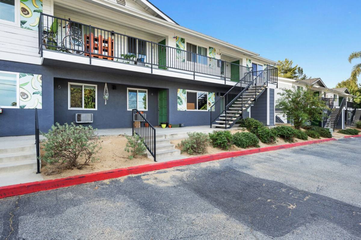 Apartment for rent at 303 W Clemmens Lane, Fallbrook, CA 92028