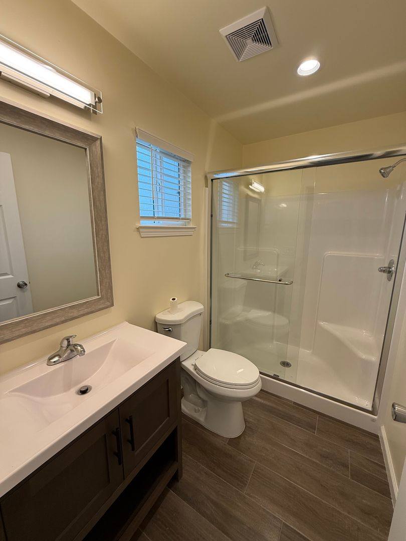 Apartment for rent at 1118 2nd St, Fairfield, CA 94533