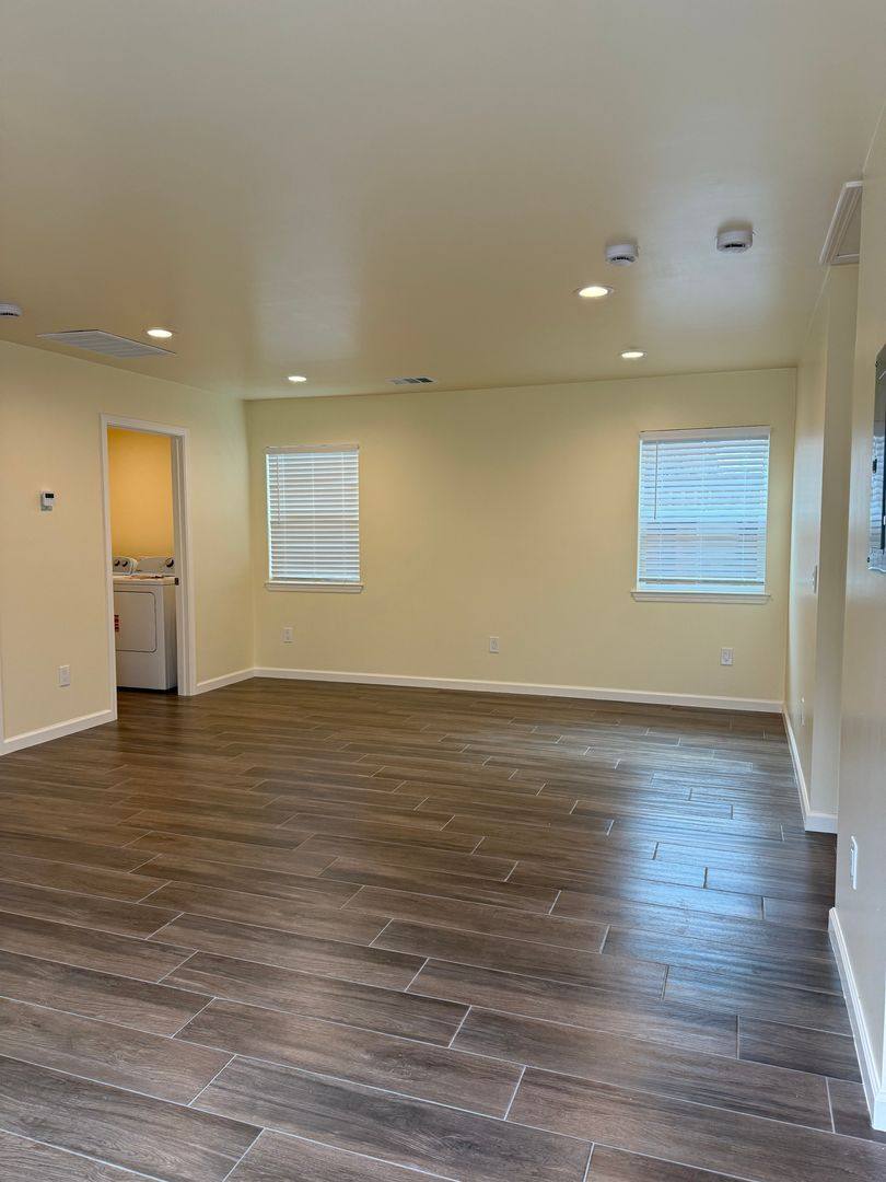 Apartment for rent at 1118 2nd St, Fairfield, CA 94533