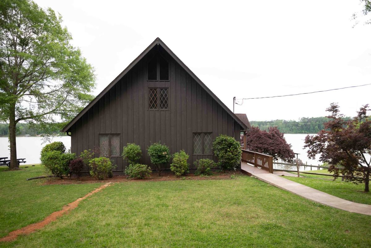 House for rent at 418 Riverton Dr, Rainbow City, AL 35906