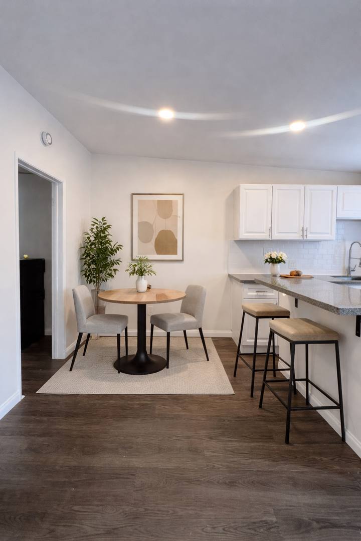 Apartment for rent at 514 S Flower St, Santa Ana, CA 92703
