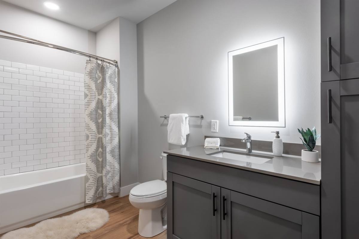 Apartment for rent at 1000 Sullivans Way, Lake Saint Louis, MO 63367