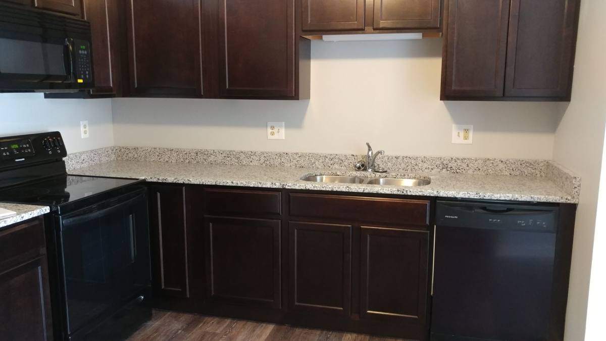 Apartment for rent at 916 Regent Dr, Dekalb, IL 60115