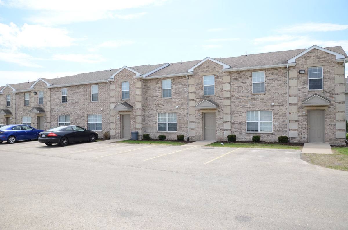 Apartment for rent at 998 Regent Dr, Dekalb, IL 60115