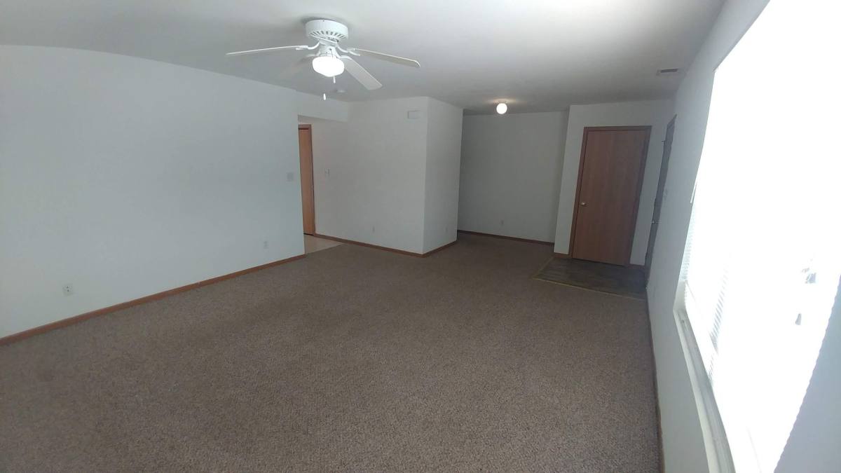 Apartment for rent at 998 Regent Dr, Dekalb, IL 60115