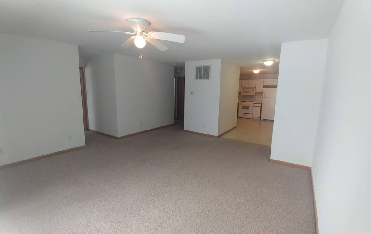 Apartment for rent at 1107 Regent Dr, Dekalb, IL 60115