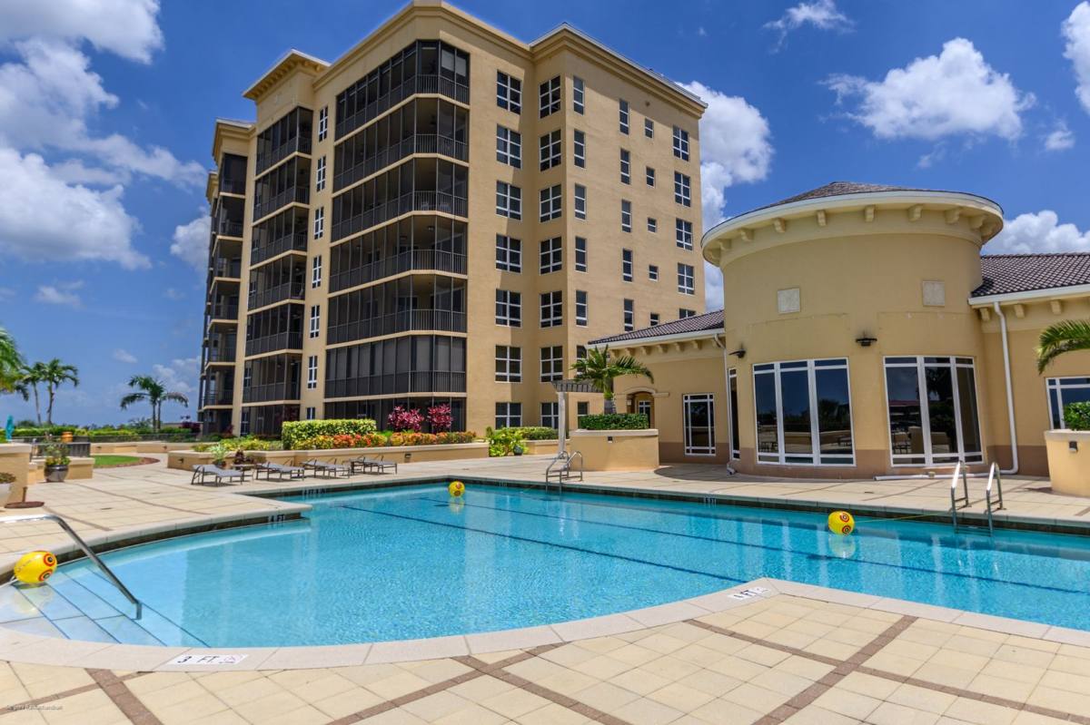 Apartment for rent at 3313 Sunset Key Circle, Punta Gorda, FL 33955