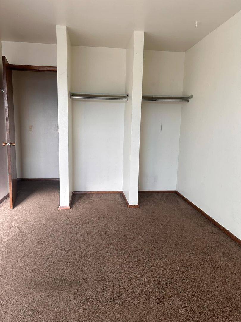 Apartment for rent at 910 Richard Dr, Eau Claire, WI 54701