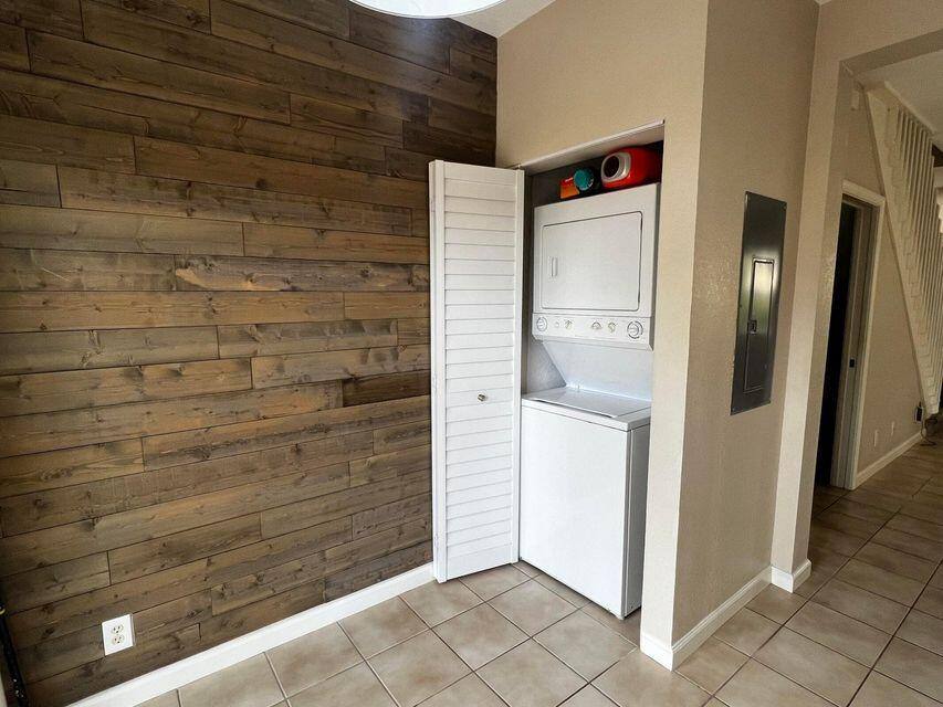 Townhouse for rent at 13490 Old Englishtown Rd, Wellington, FL 33414