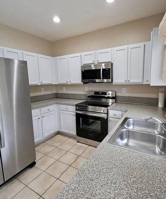 Townhouse for rent at 13490 Old Englishtown Rd, Wellington, FL 33414