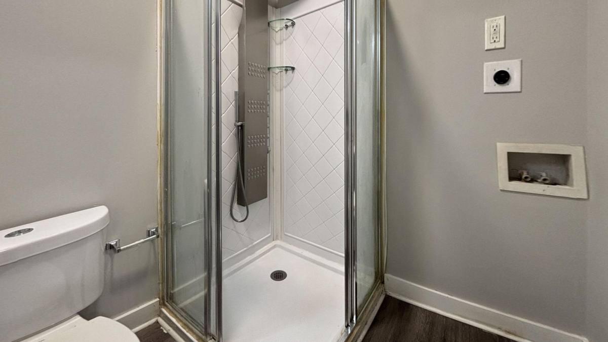 Apartment for rent at 1235 W Huntingdon St, Philadelphia, PA 19133