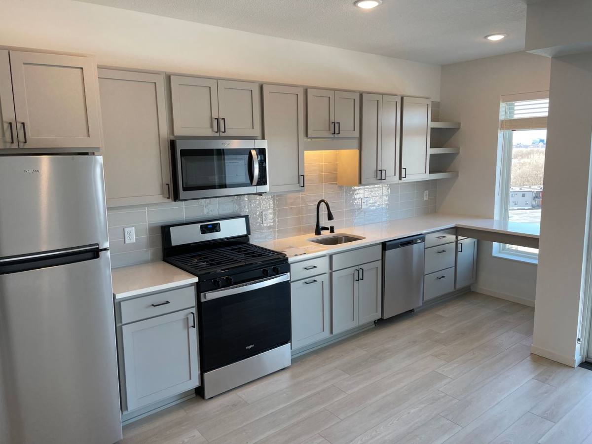 Apartment for rent at 3810 Ballantrae Rd, Saint Paul, MN 55122