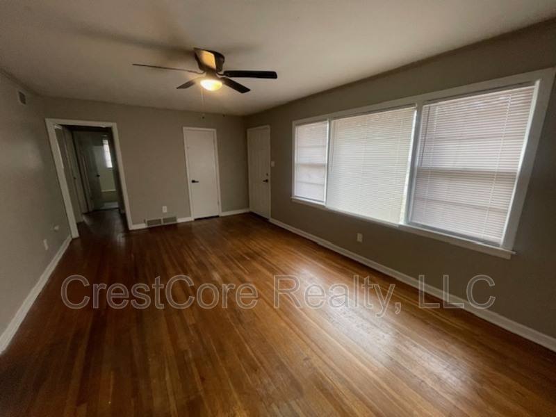 House for rent at 3602 Hallbrook St, Memphis, TN 38127