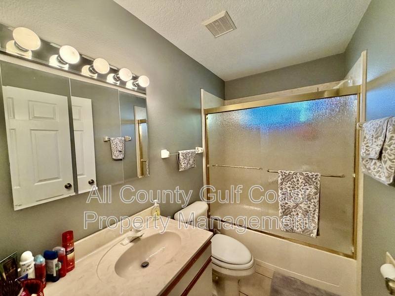 House for rent at 105 49th Court E, Palmetto, FL 34221