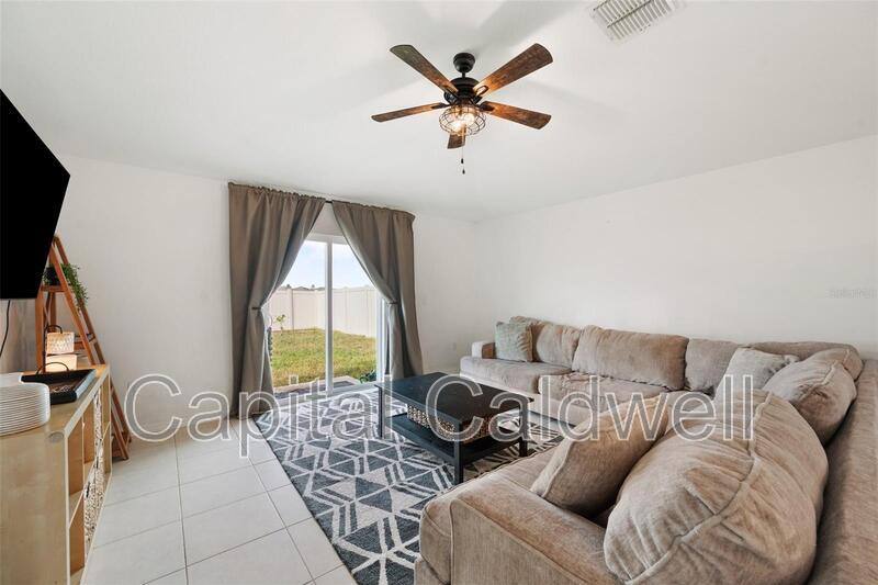 House for rent at 5517 Blue Azure Dr, Wimauma, FL 33598