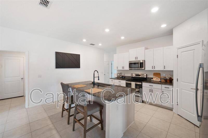 House for rent at 5517 Blue Azure Dr, Wimauma, FL 33598