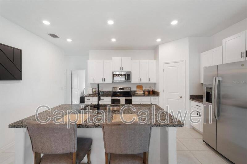 House for rent at 5517 Blue Azure Dr, Wimauma, FL 33598