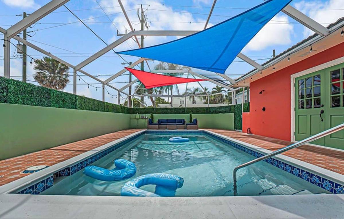House for rent at 532 N Palmway, Lake Worth Beach, FL 33460