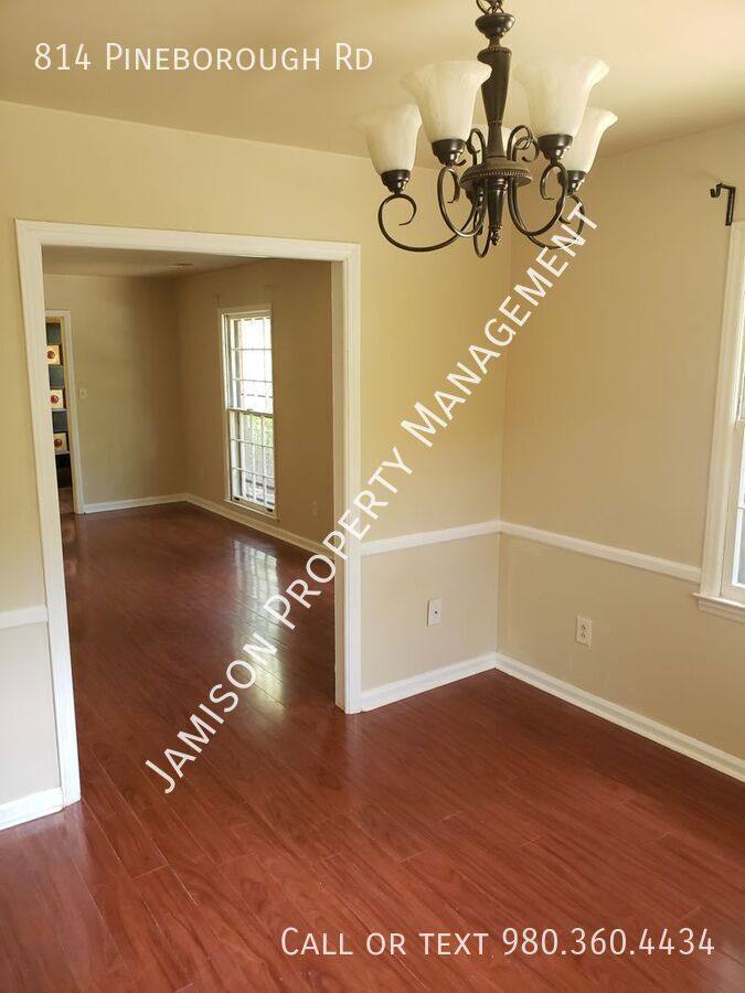 House for rent at 814 Pineborough Rd, Charlotte, NC 28212