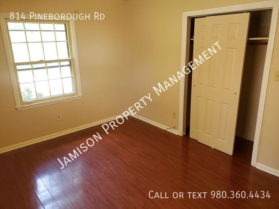 House for rent at 814 Pineborough Rd, Charlotte, NC 28212