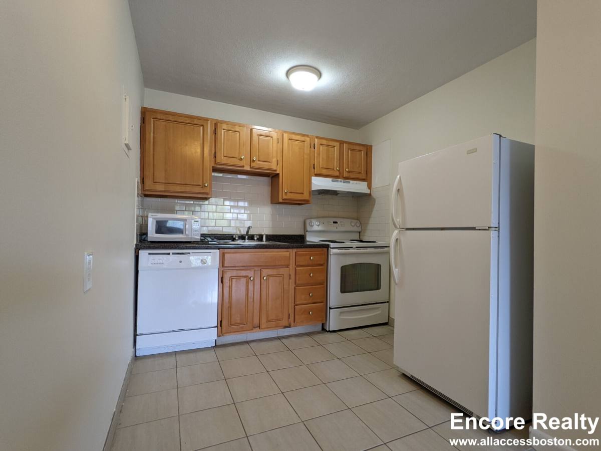 Apartment for rent at 75 Gardner St #43, Allston, MA 02134