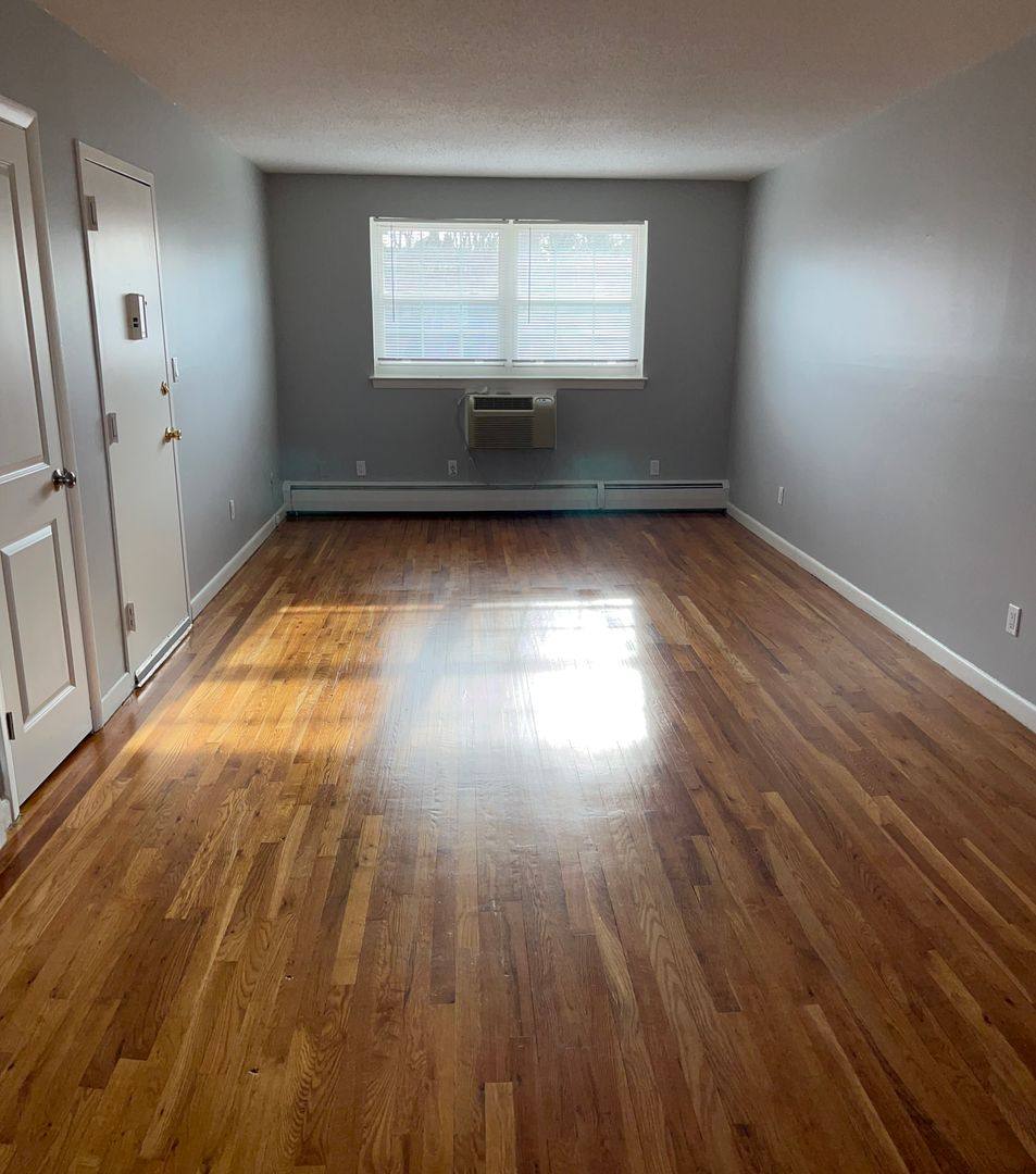 1570 Willard Ave, Newington, CT 06111 - Apartment For Rent - Image 6