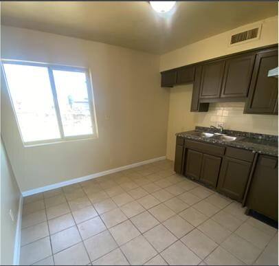 Apartment for rent at 1700 Lincoln St #3, Bakersfield, CA 93305