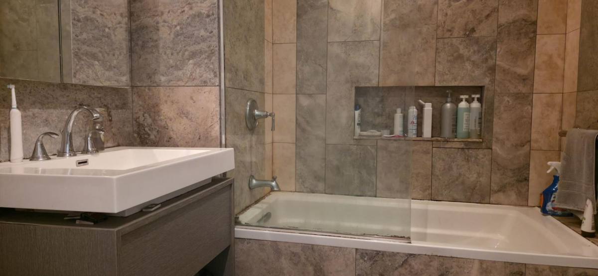 Apartment for rent at 191 Huron St #4A, Brooklyn, NY 11222