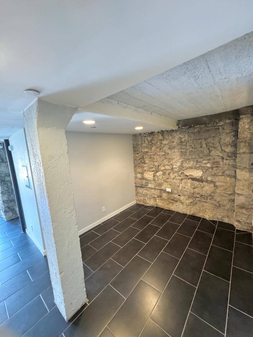 Apartment for rent at 611 Madison St #12, Clarksville, TN 37040