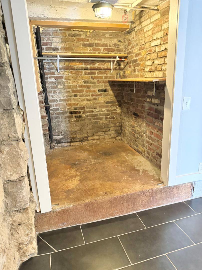 Apartment for rent at 611 Madison St #12, Clarksville, TN 37040