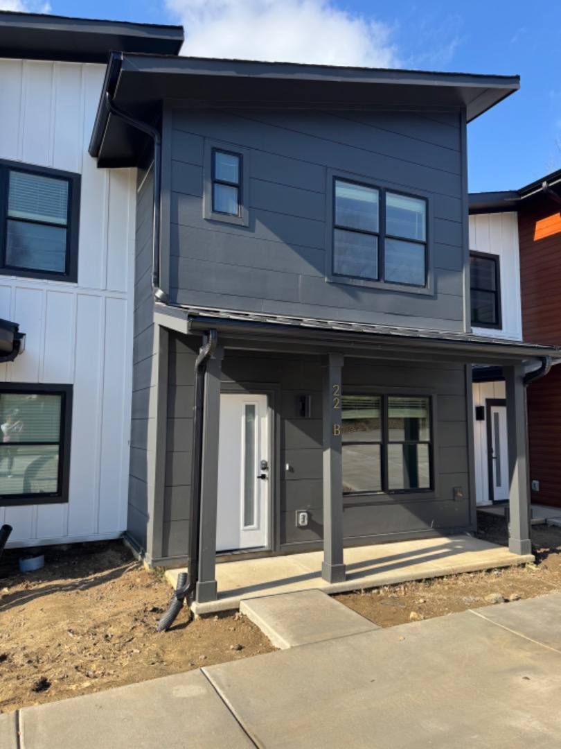 Townhouse for rent at 228 Kluttz Court SW #B, Concord, NC 28025