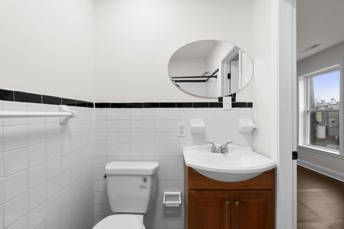 Apartment for rent at 16 S Conkling St #2, Baltimore, MD 21224