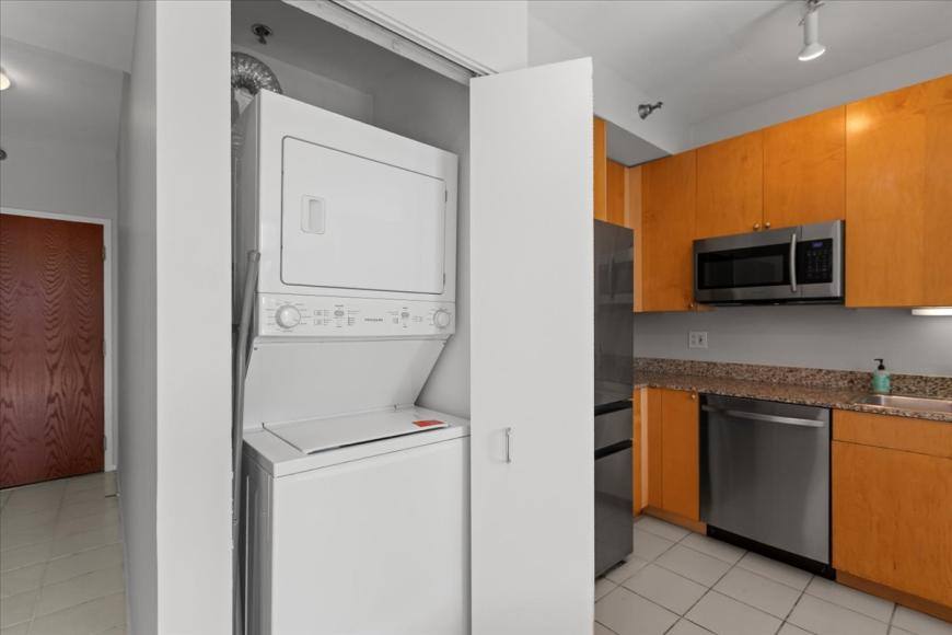 Apartment for rent at 701 S Wells St #803, Chicago, IL 60612