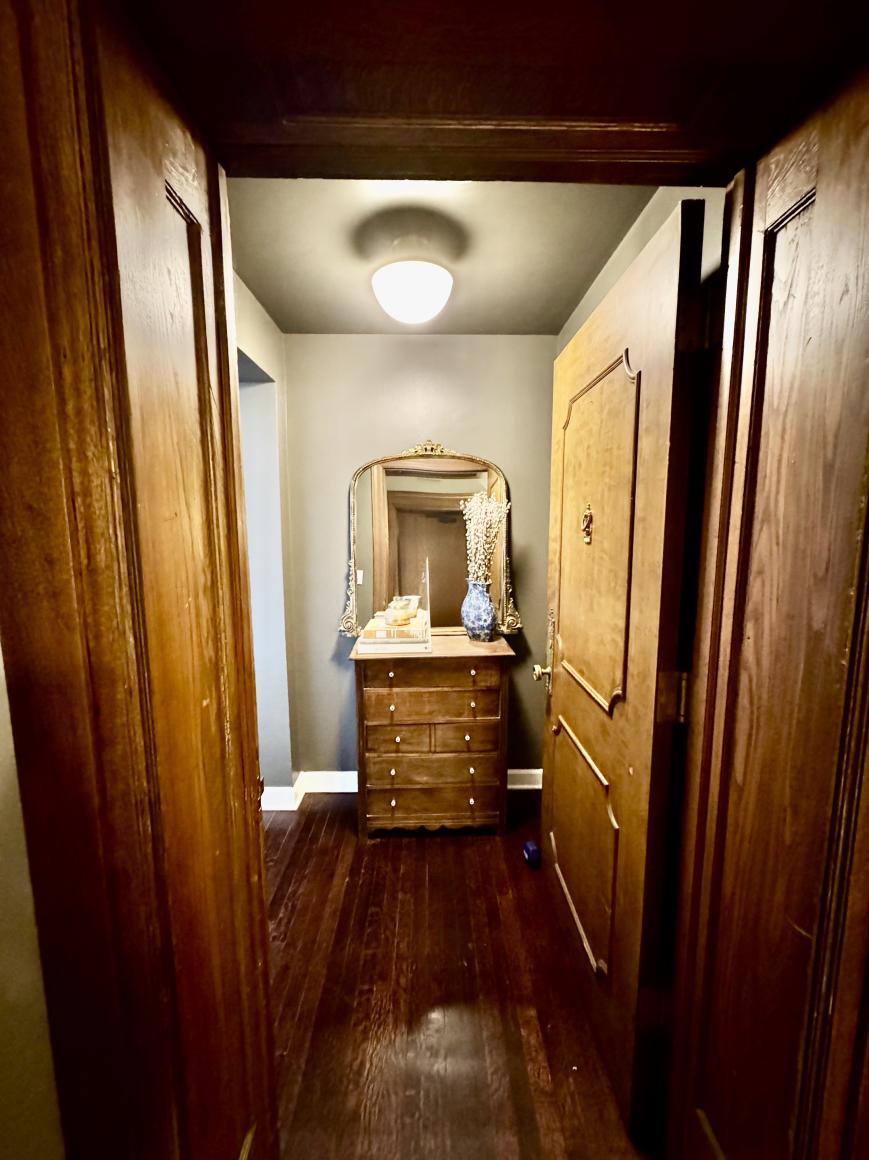 Apartment for rent at 559 W Surf #501, Chicago, IL 60657