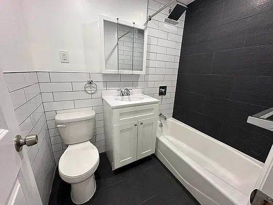 Apartment for rent at 3520 Dekalb Ave #5E, Bronx, NY 10467
