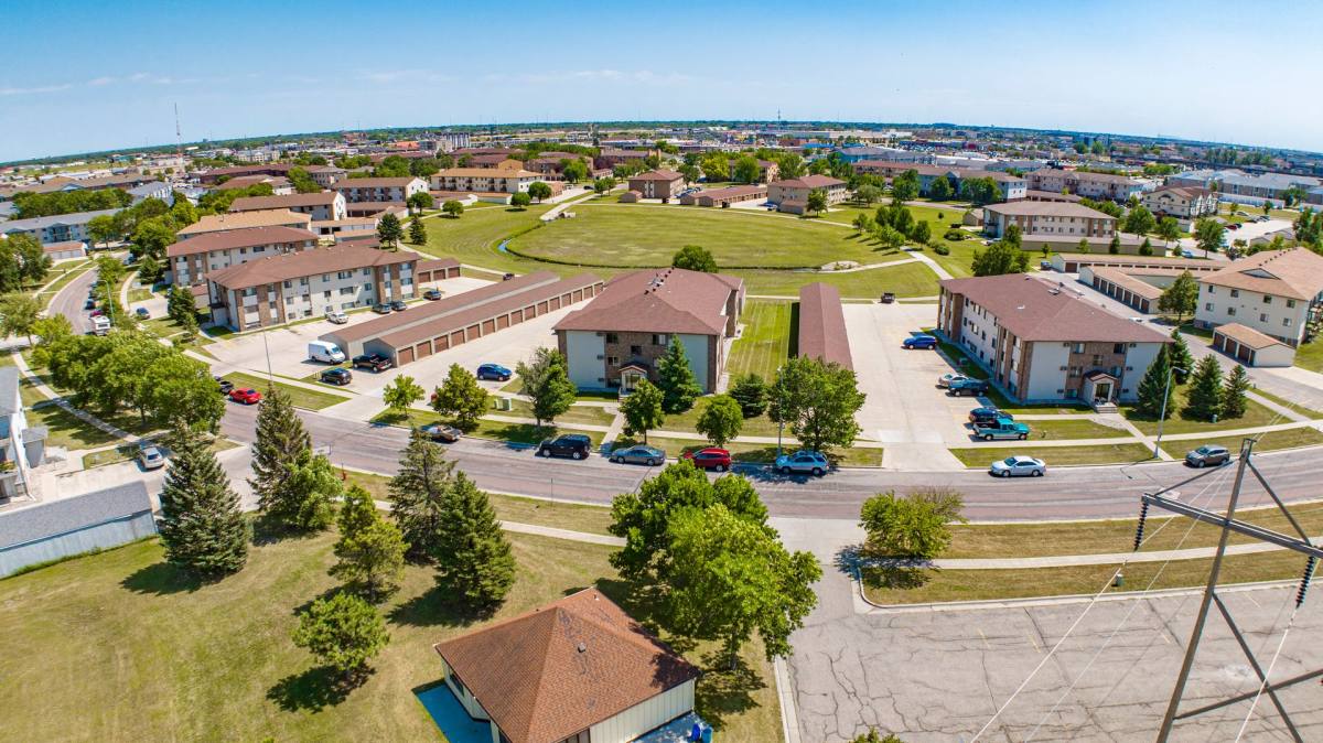 Apartment for rent at 4318-4416 9th Ave Circle SW, Fargo, ND 58103