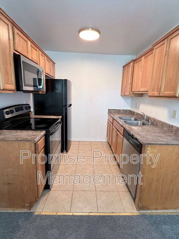 Condo for rent at 4398 11 Delta St, San Diego, CA 92113