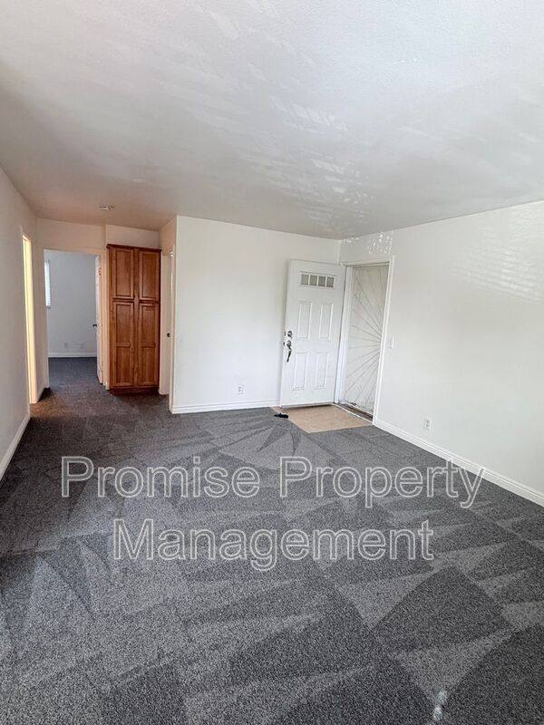 Condo for rent at 4398 11 Delta St, San Diego, CA 92113