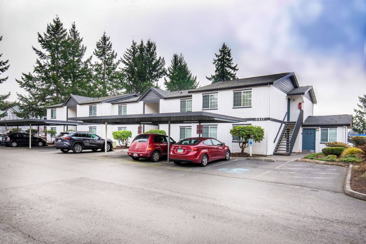 6425 53rd Ave Court W, University Place, WA 98467 - Apartment For Rent - Image 2