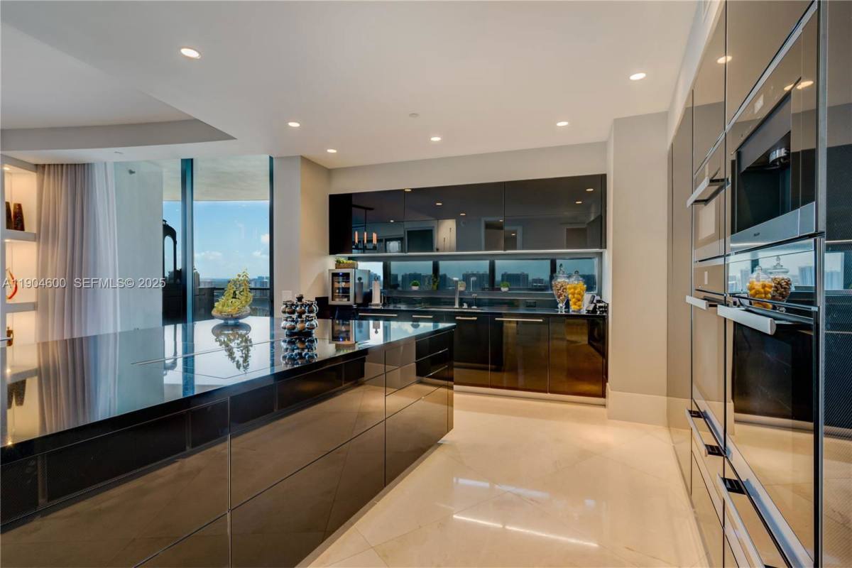 Apartment for rent at 18555 Collins Ave #2403, North Miami Beach, FL 33160