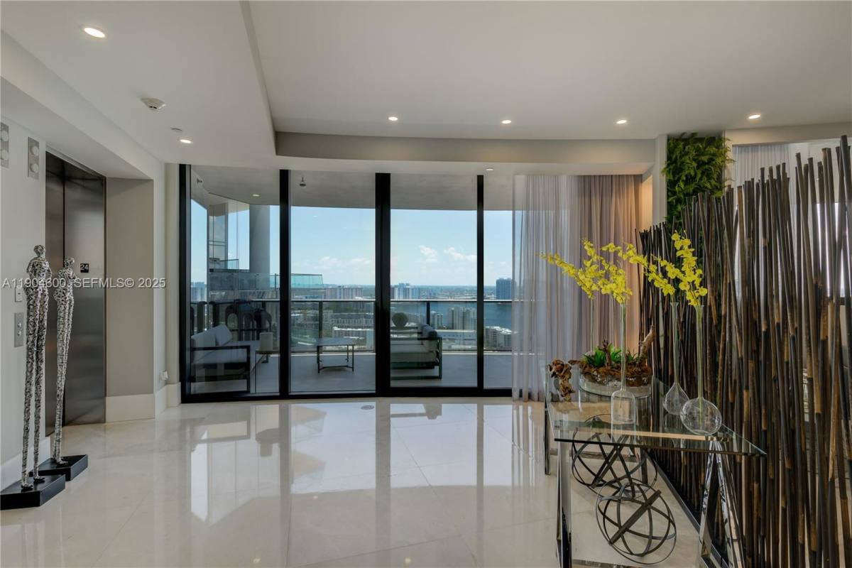 Apartment for rent at 18555 Collins Ave #2403, North Miami Beach, FL 33160