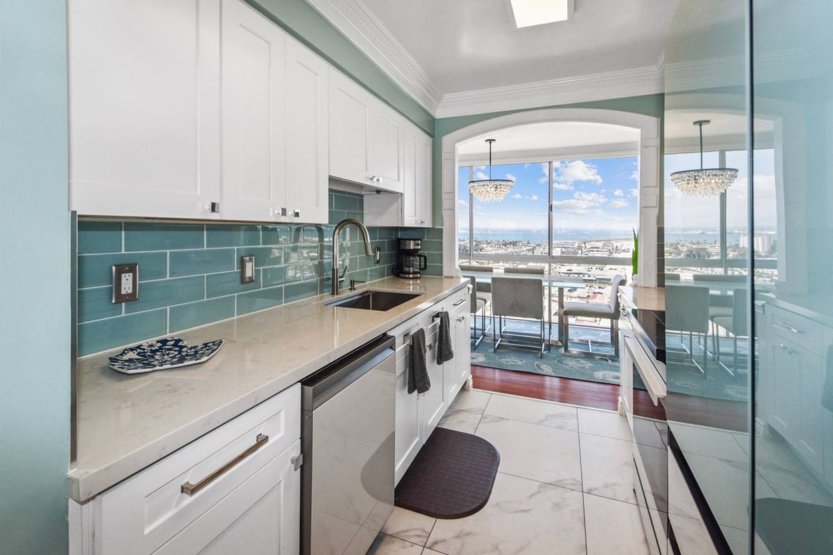 Apartment for rent at 1830 Avenida Del Mundo, Coronado, CA 92118