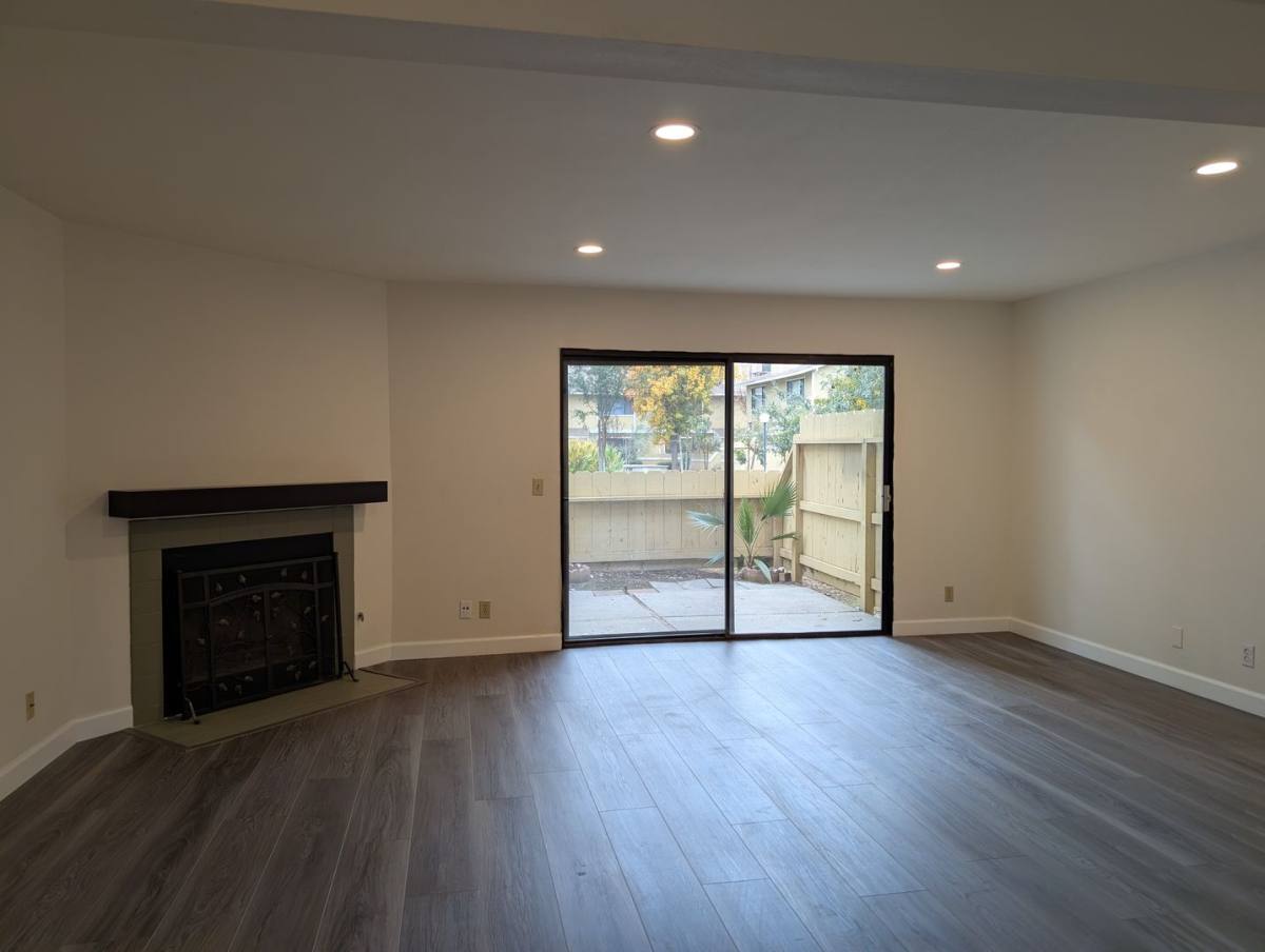 Condo for rent at 4875 N Backer, Fresno, CA 93726
