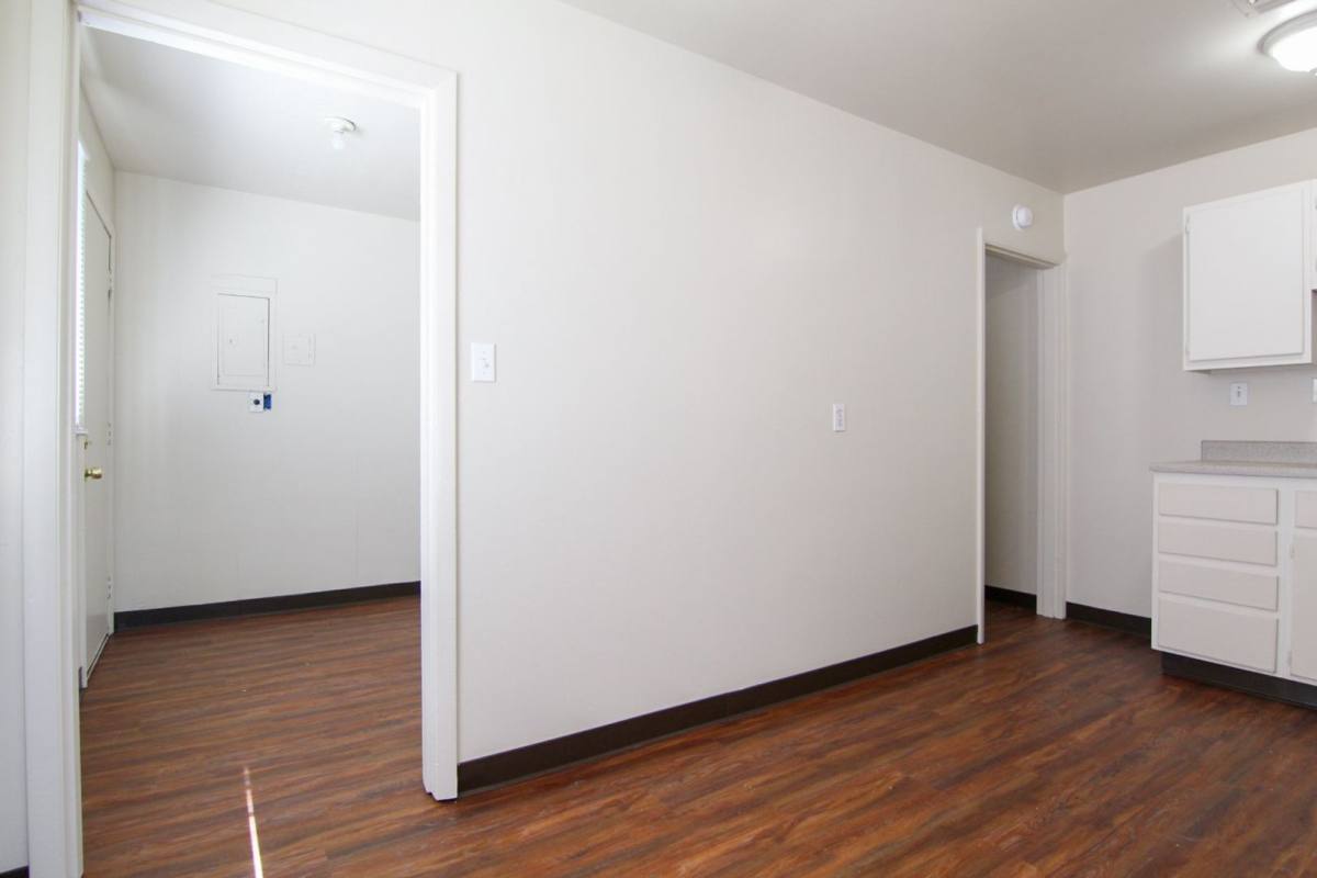 Apartment for rent at 911 Parkview, Redding, CA 96002