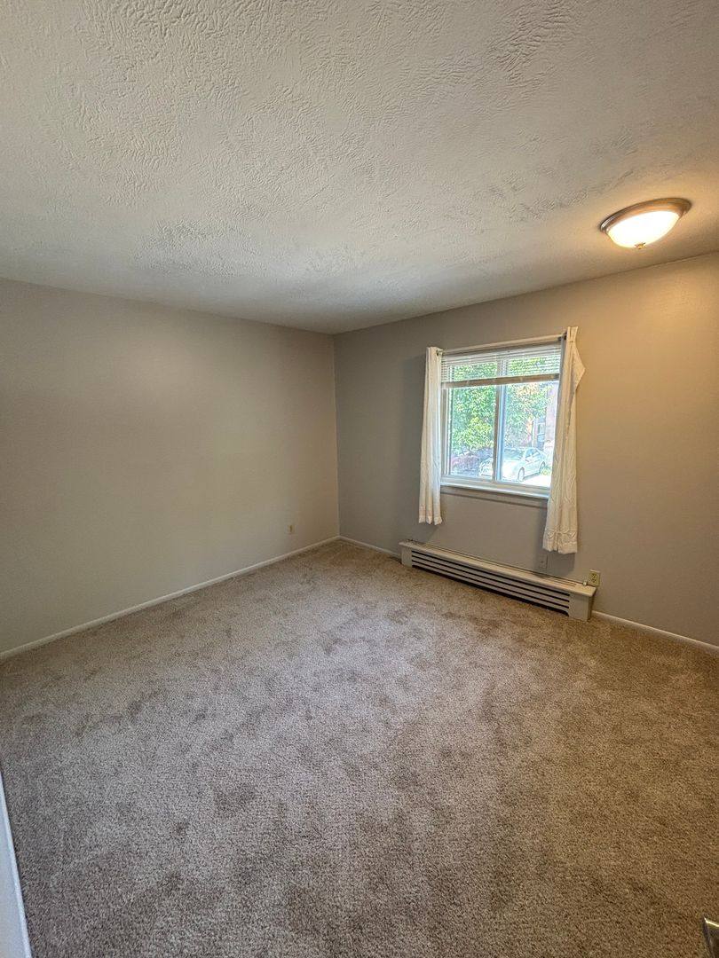 Apartment for rent at 335 E Saint Joseph St, Lansing, MI 48933
