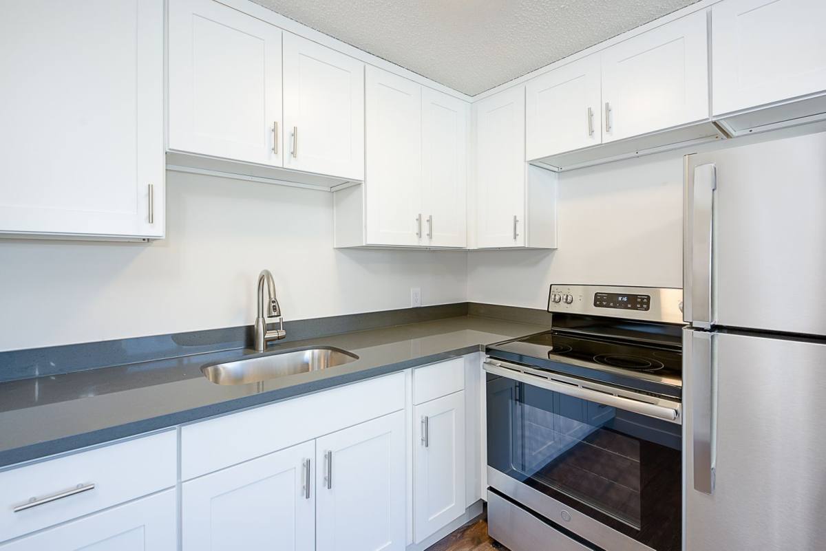 Apartment for rent at 909 6th Ave N, Seattle, WA 98109