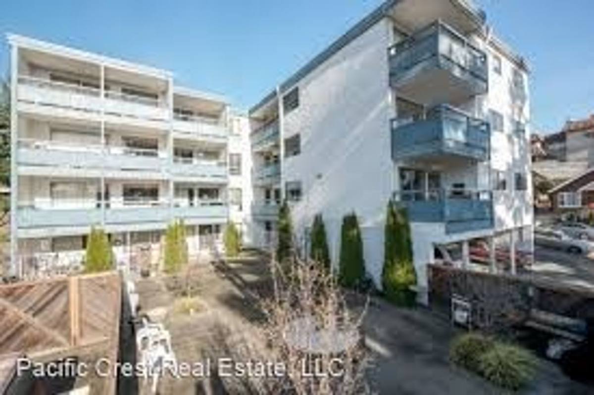 Apartment for rent at 909 6th Ave N, Seattle, WA 98109