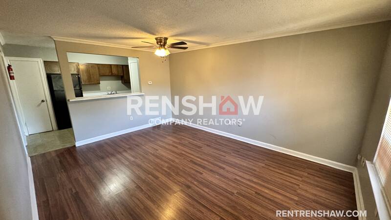 Apartment for rent at 3228 S Mendenhall Rd #2B, Memphis, TN 38115